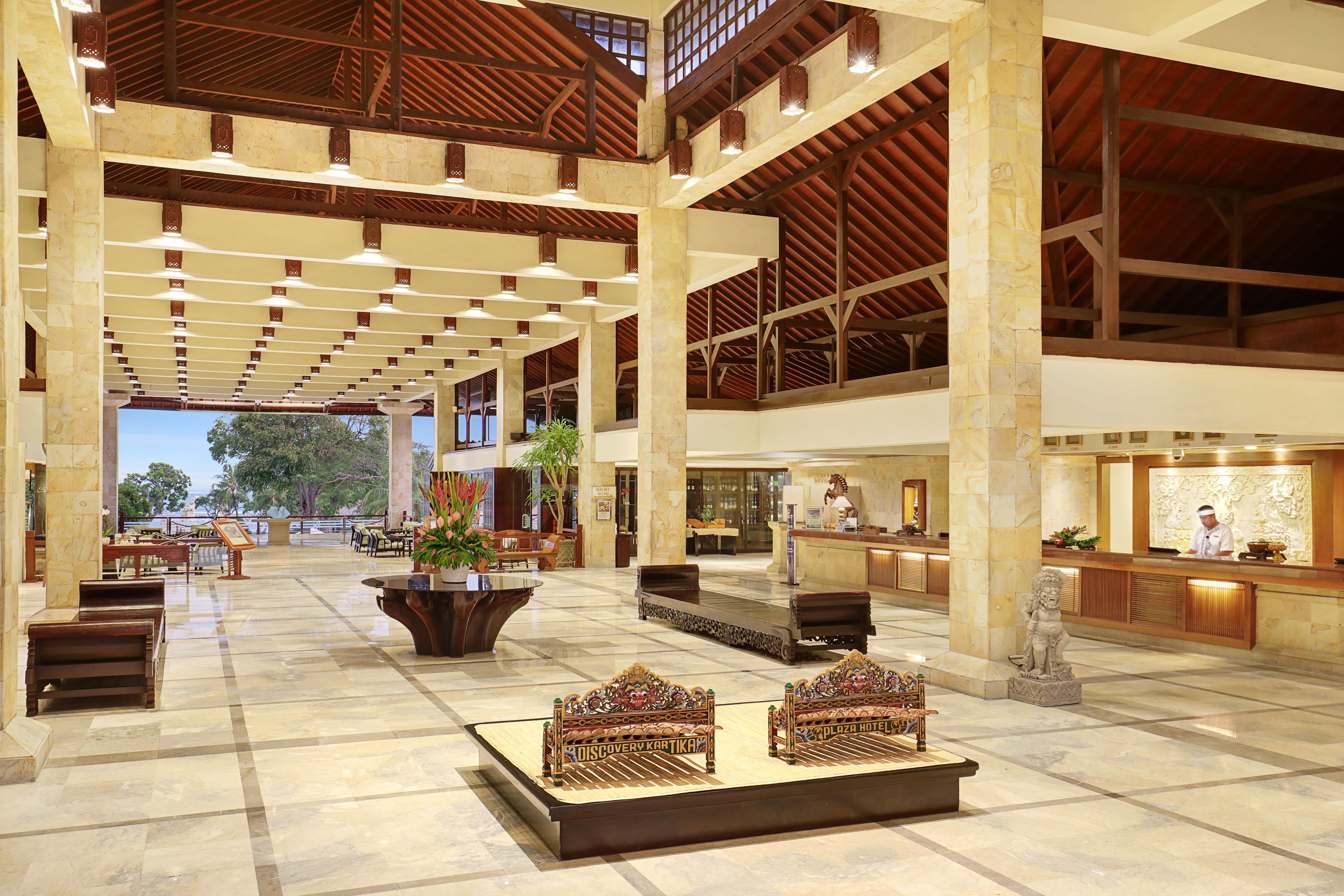 โรงแรมดิสคัฟเวอรี่ คาร์ติกา พลาซ่า กูตา ภายนอก รูปภาพ Lobby