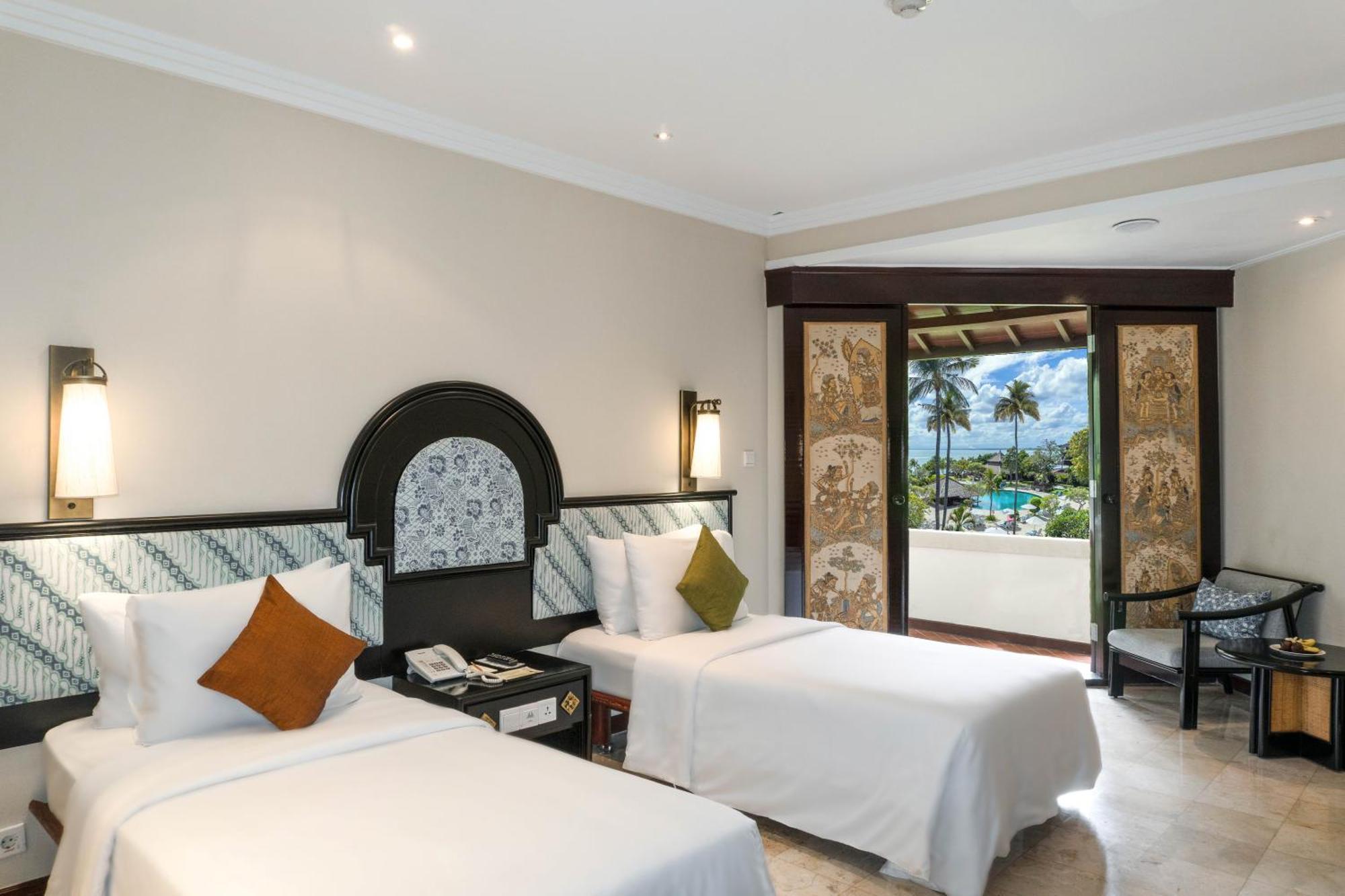 โรงแรมดิสคัฟเวอรี่ คาร์ติกา พลาซ่า กูตา ภายนอก รูปภาพ Deluxe Pool Access