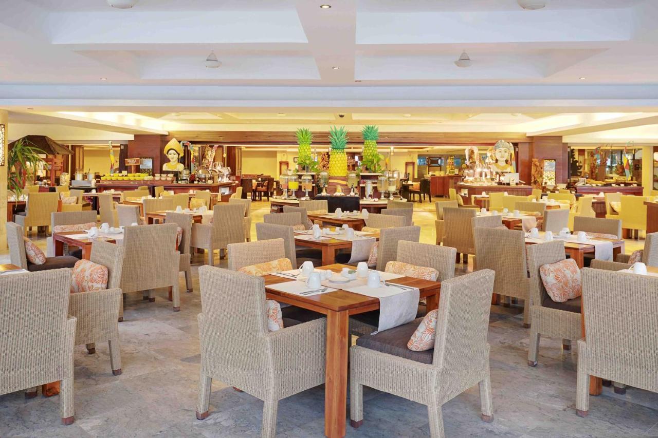 โรงแรมดิสคัฟเวอรี่ คาร์ติกา พลาซ่า กูตา ภายนอก รูปภาพ The restaurant
