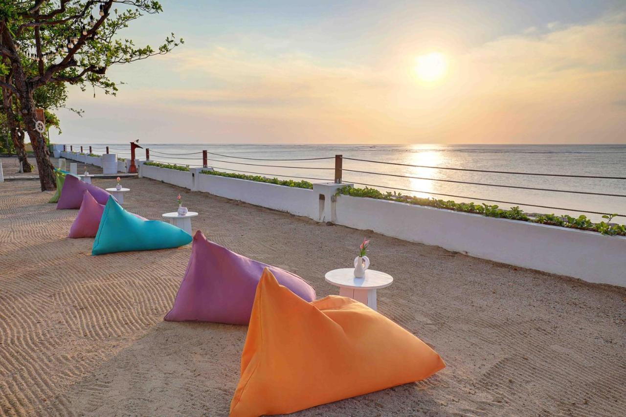 โรงแรมดิสคัฟเวอรี่ คาร์ติกา พลาซ่า กูตา ภายนอก รูปภาพ Beach at the hotel